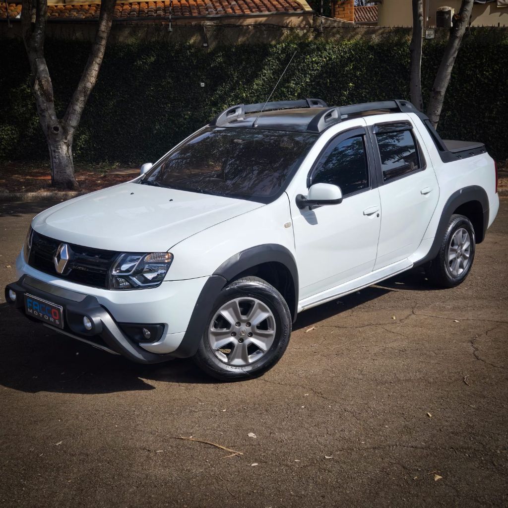 DUSTER OROCH Dyna. 2.0 Flex 16V Aut.