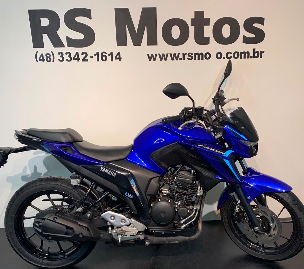 FZ25 250 FAZER CONNECTED