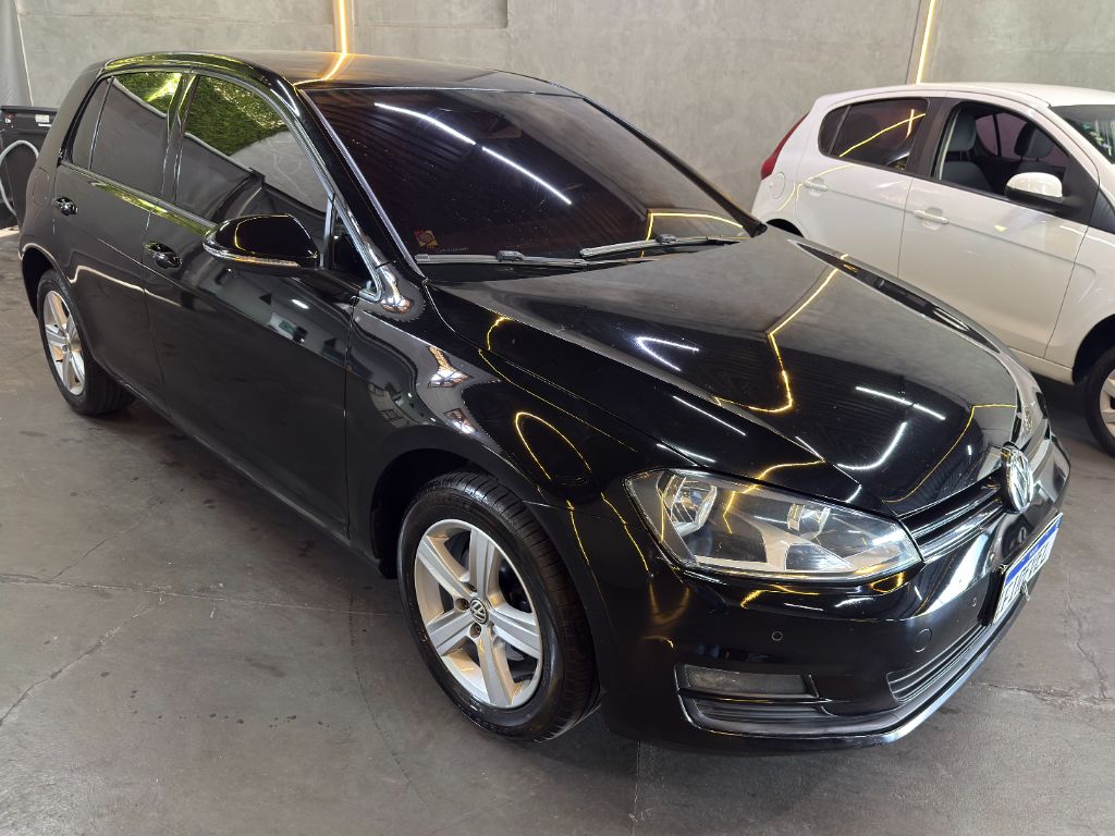Golf 1.4 TSI Comforline Mec. - Flex - 2015