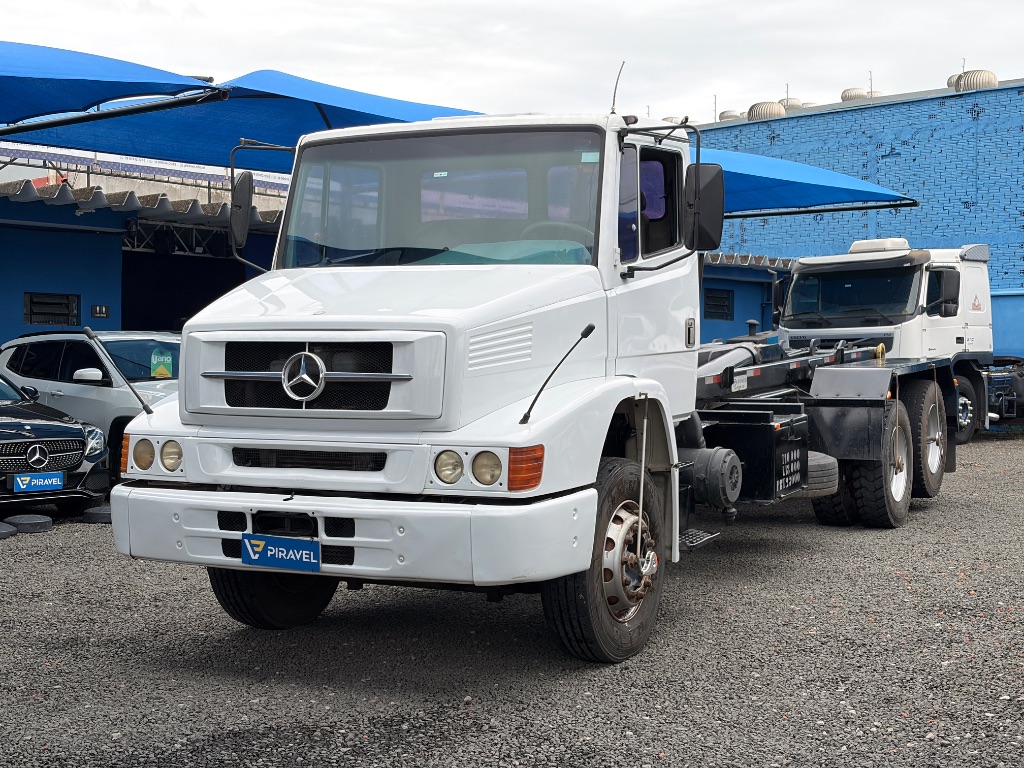MB L 1620 3 Eixos 6X2 Rollon Roll-off
