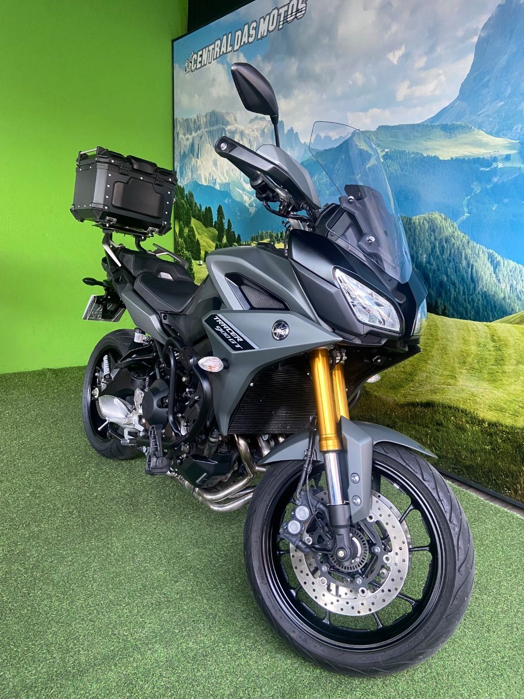 MT-09 TRACER 900 GT