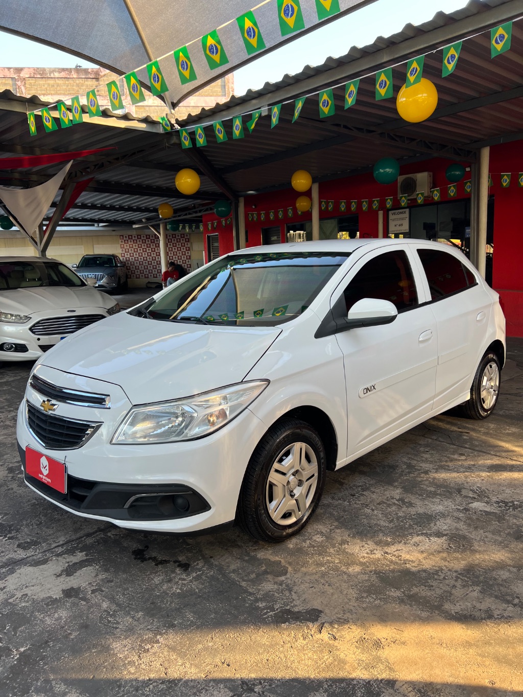 ONIX HATCH LT 1.0 8V FlexPower 5p Mec.