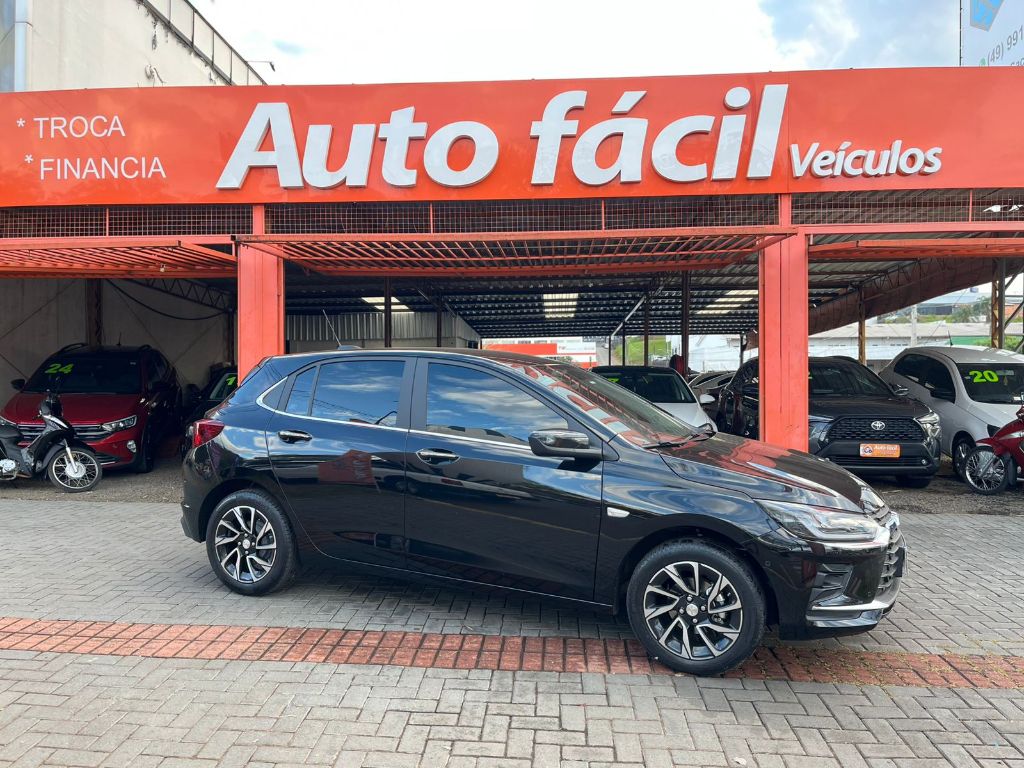 ONIX HATCH PREM. 1.0 12V TB Flex 5p Aut.