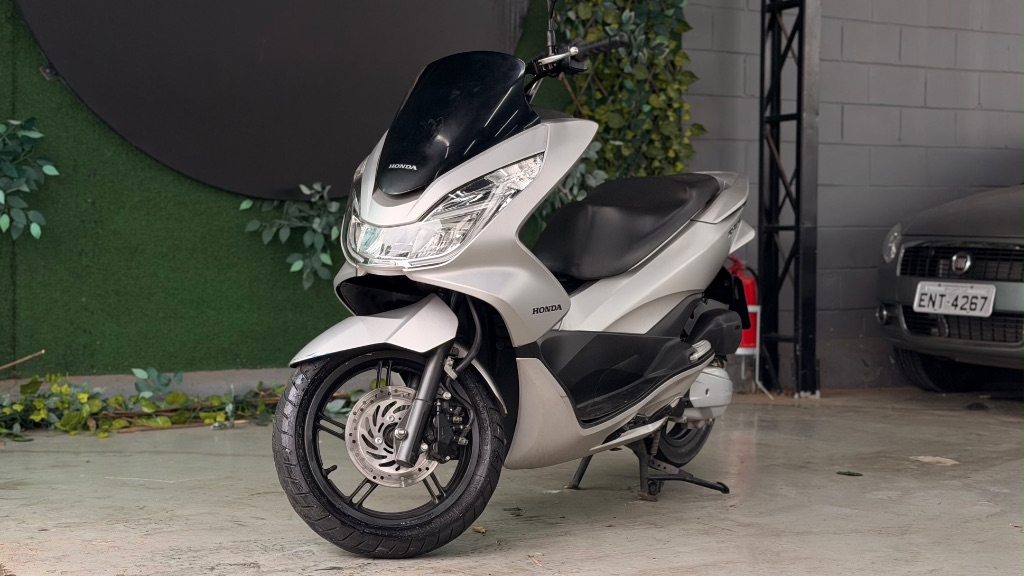 PCX 150/DLX