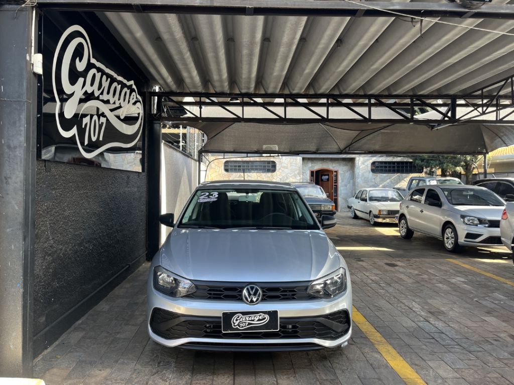 Polo Track 1.0 Flex 12V 5p