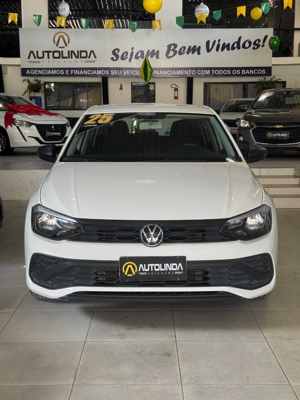 Polo Track 1.0 Flex 12V 5p