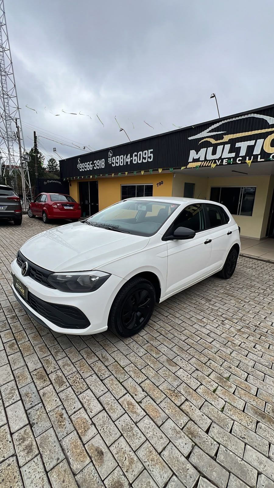 Polo Track 1.0 Flex 12V 5p