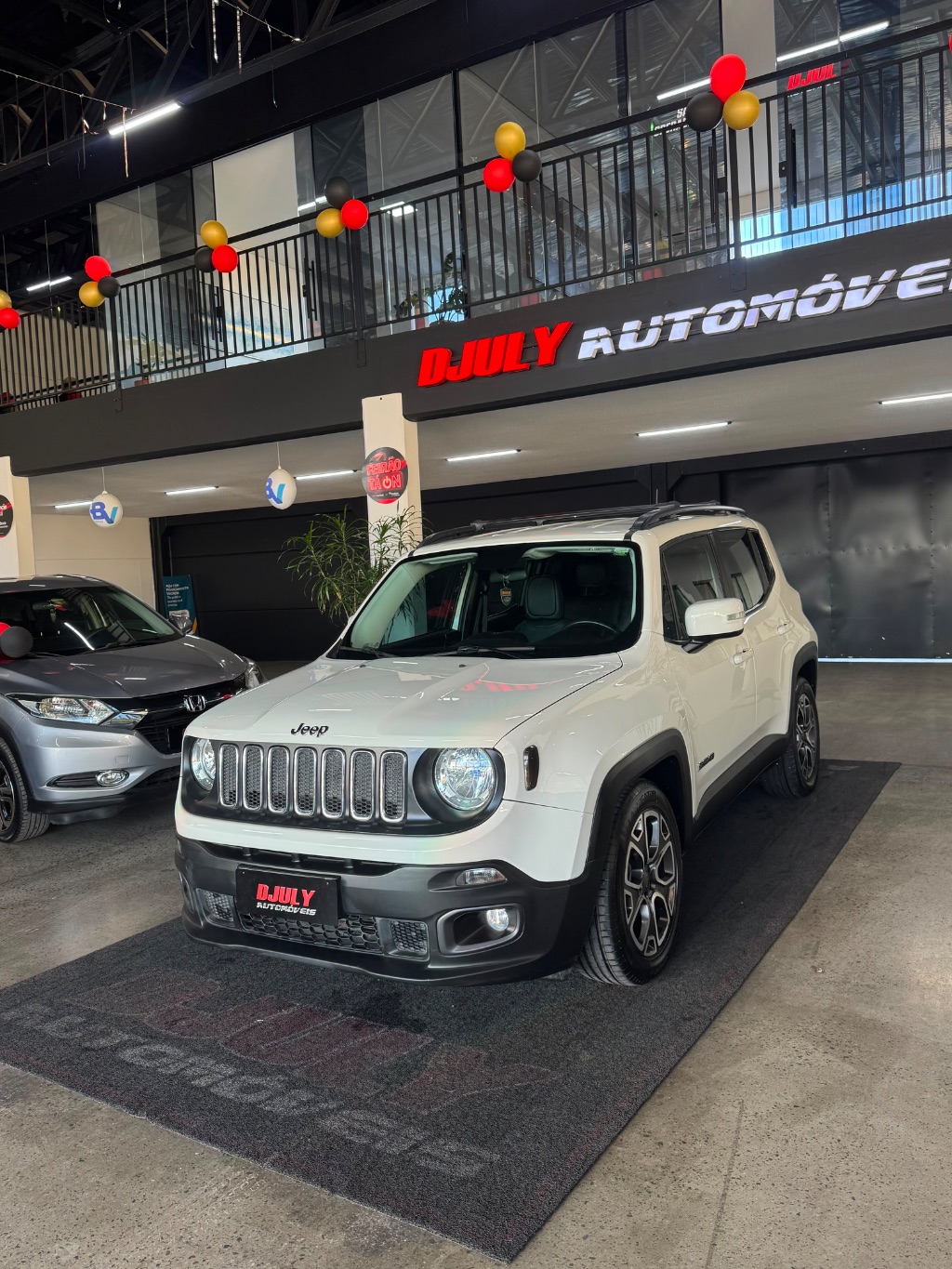Renegade Longitude 1.8 4x2 Flex 16V Aut.