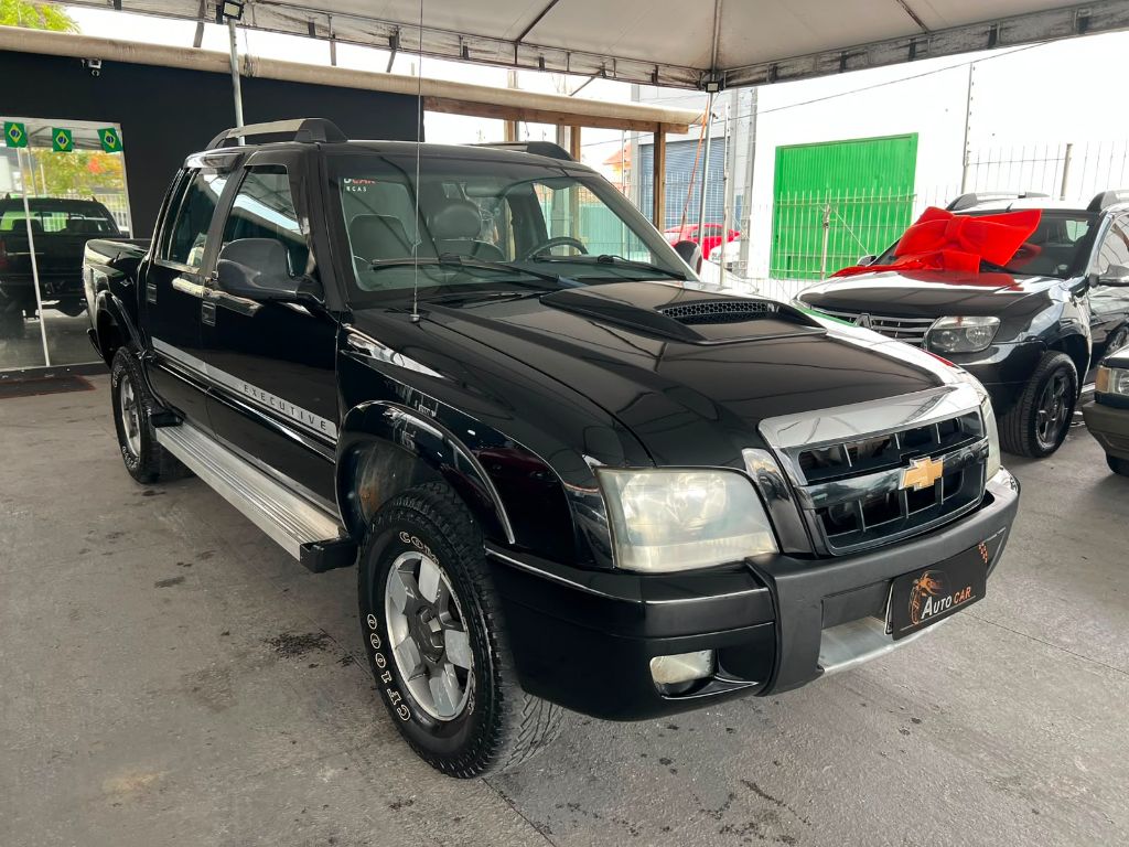 S10 P-Up Executive 2.4 MPFI F.Power CD
