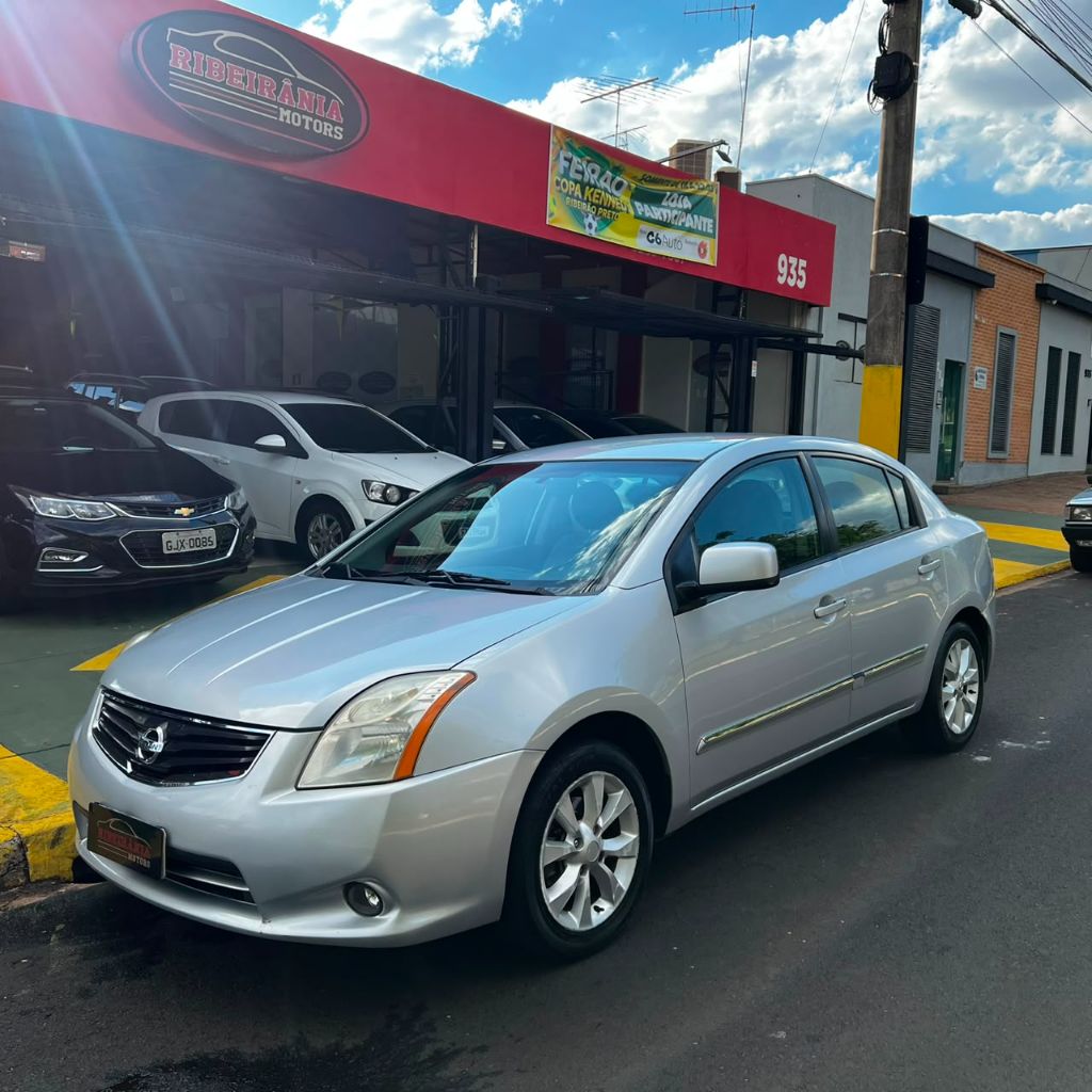 Sentra 2.0/ 2.0 Flex Fuel 16V Aut.
