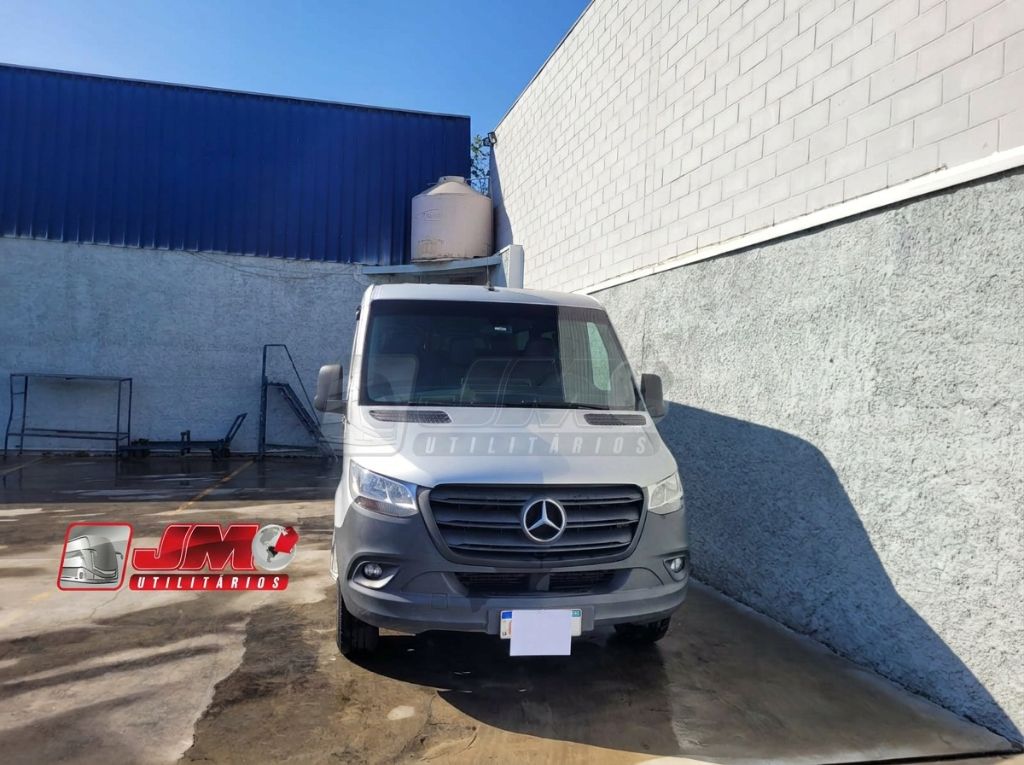 Van Sprinter CDI 416 ano 2020 a venda COD.725