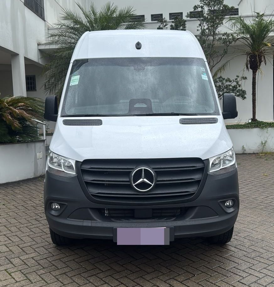 Van Sprinter CDI 417 ano 2025 a venda COD.701