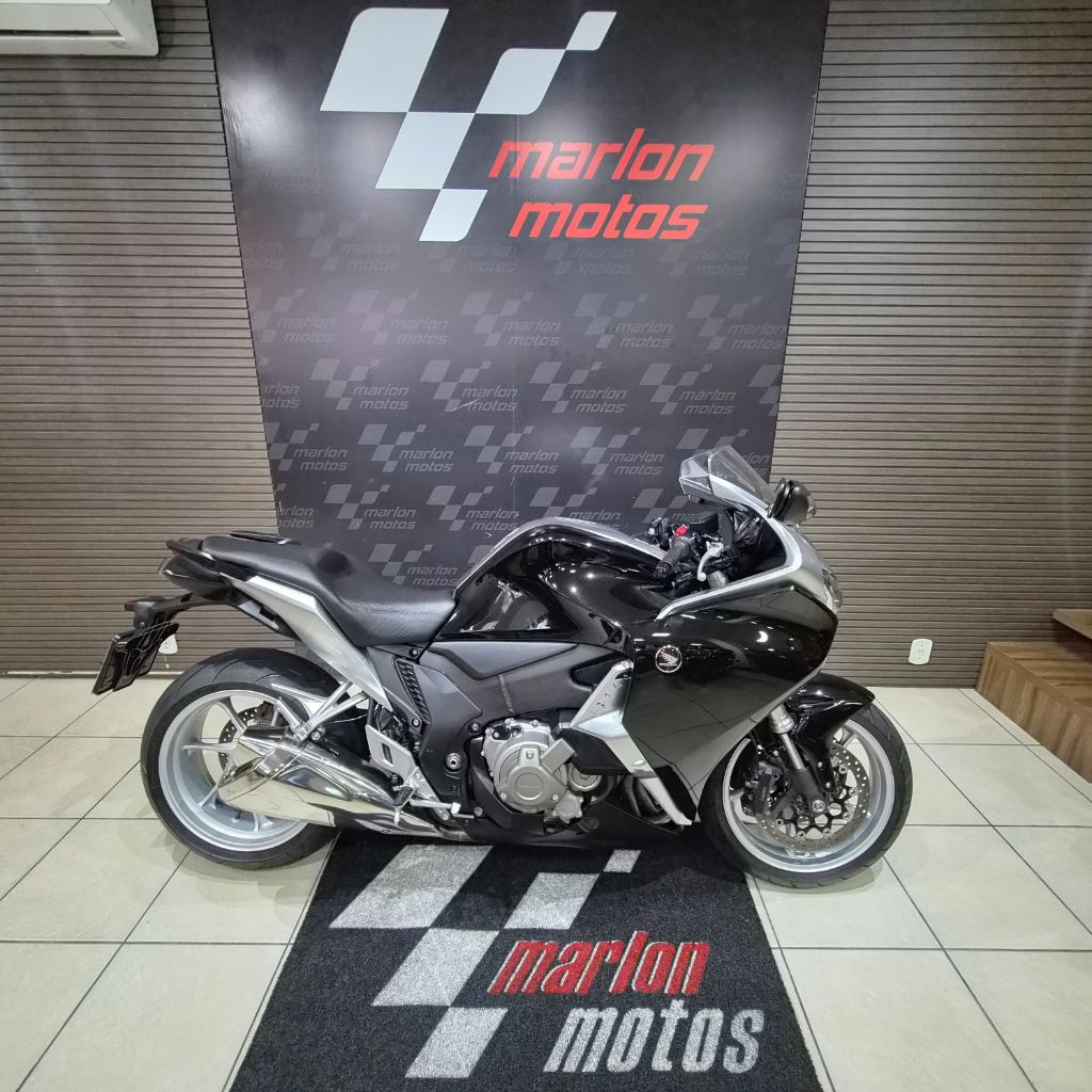 VFR 1200F