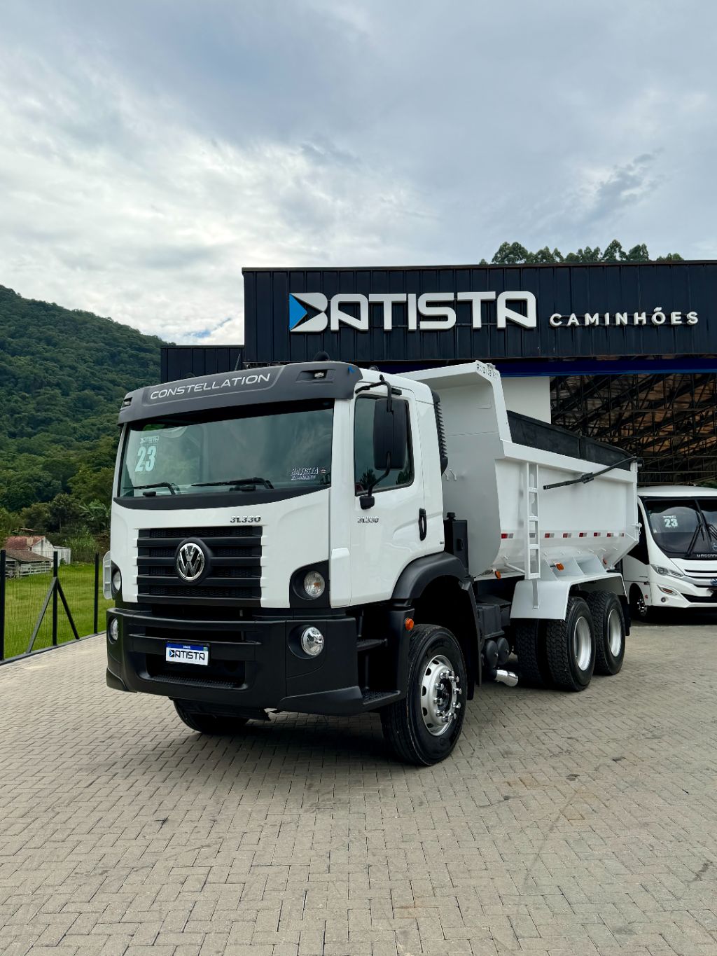 Vw 31-330 6x4 - Basculante de 14m3