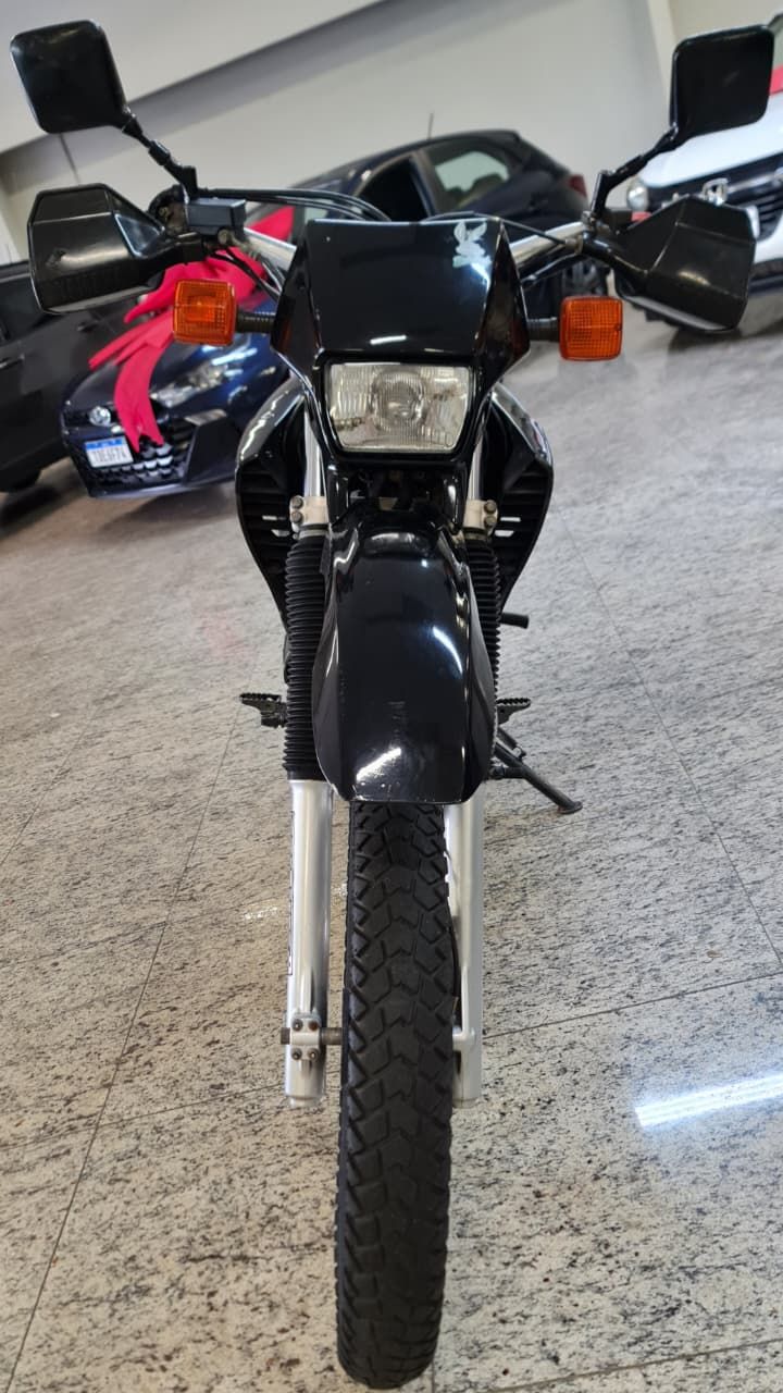 XT 600 E