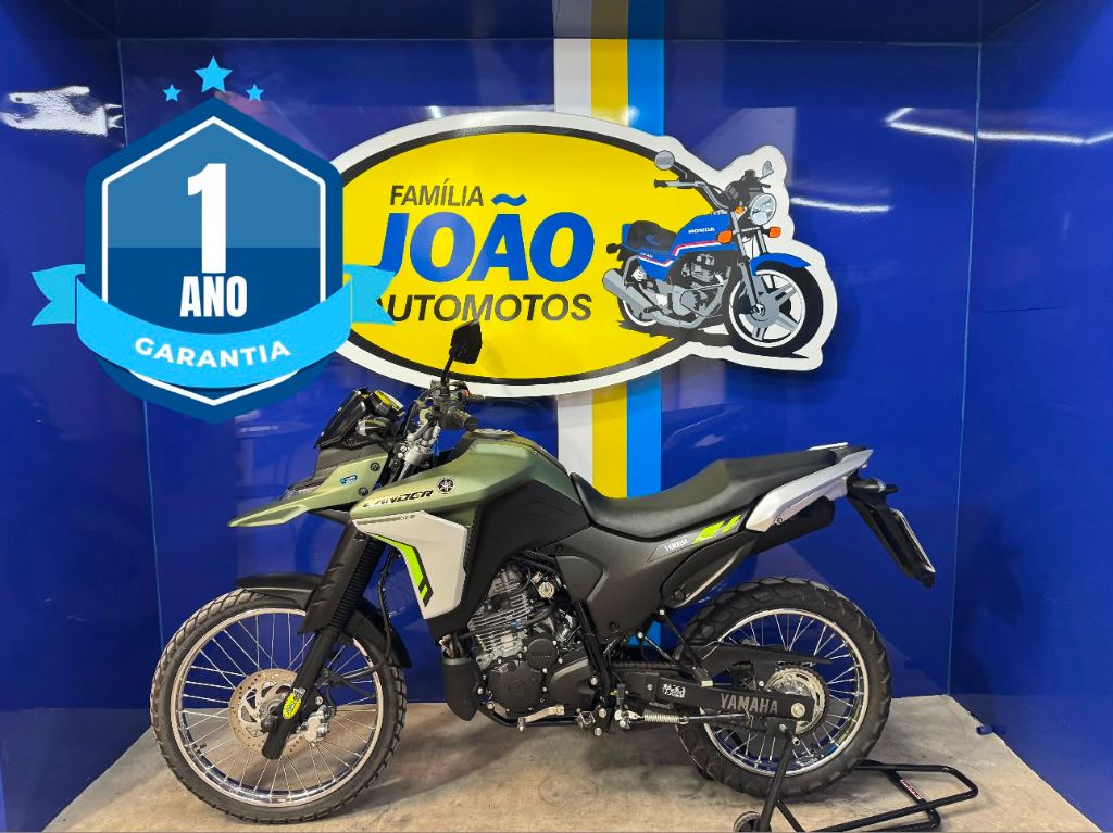 XTZ 250 LANDER CONNECTED