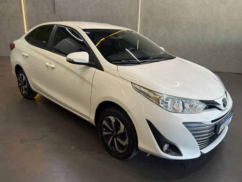 Yaris Sedan XL 1.5 Aut. - Flex - 2020
