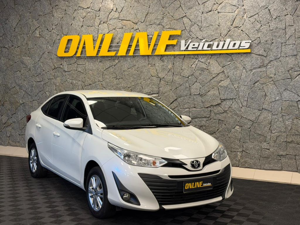 YARIS XL Sedan 1.5 Flex 16V 4p Mec.