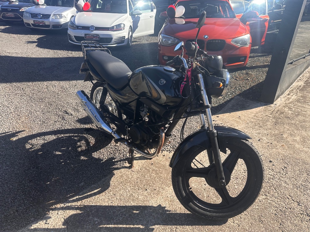YBR 125 E
