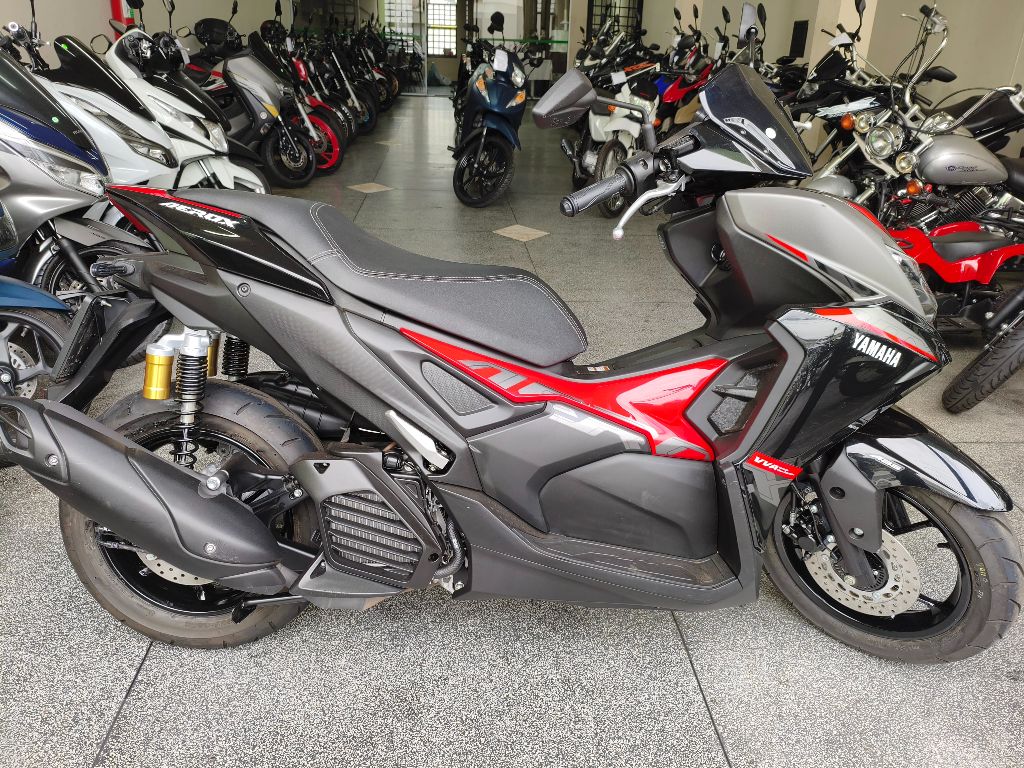 AEROX CONNECTED ABS