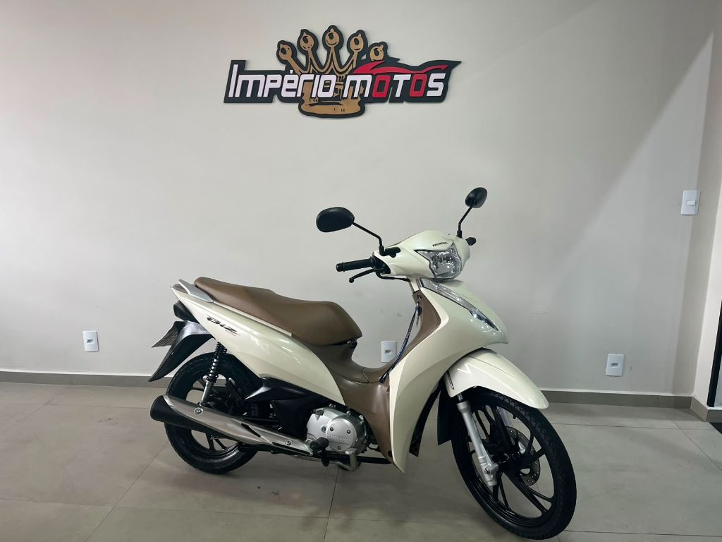 BIZ 125 (BAIXO KM MANUAL E CHAVE COPIA)