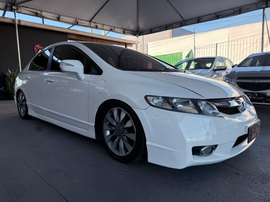 Civic Sed. LXL/LXL SE 1.8 Flex 16V Mec.