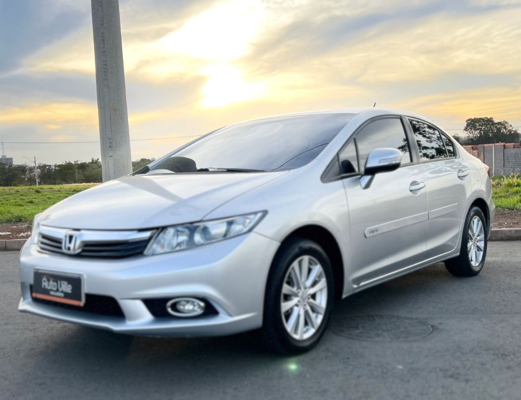 Civic Sedan LXR 2.0 Flexone 16V Aut. 4p