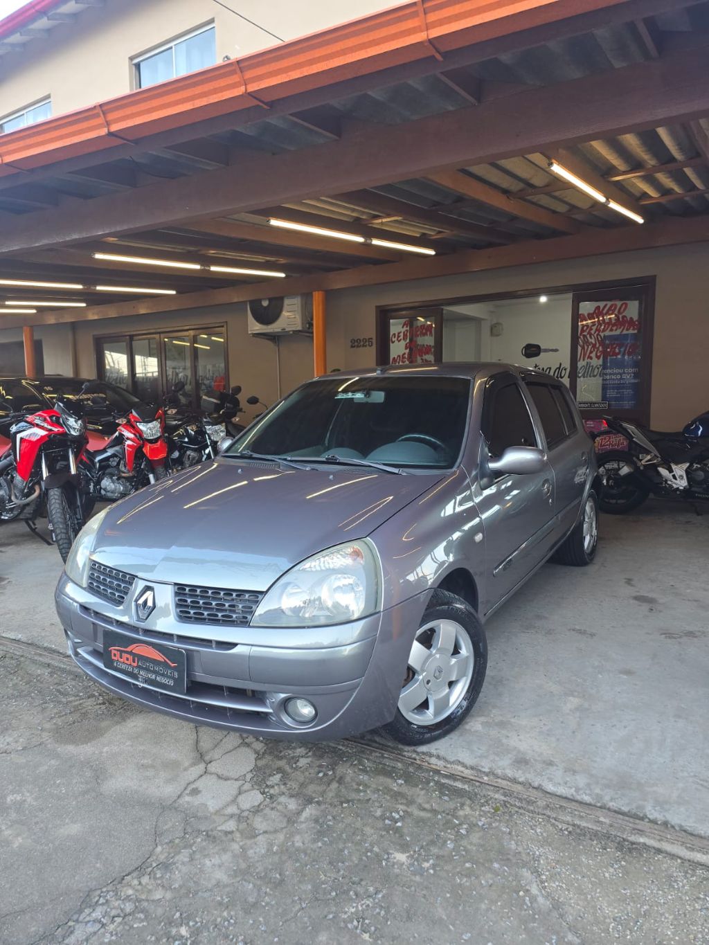 Clio Privilege Hi-Flex 1.6 16V 5p