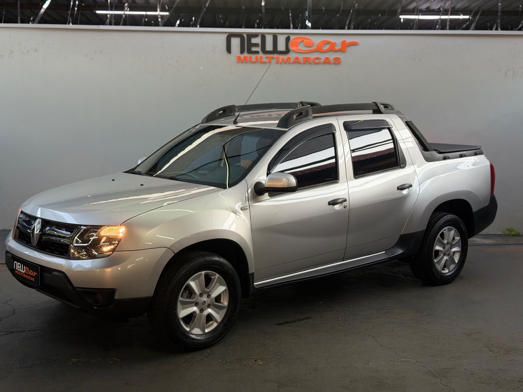 DUSTER OROCH Expression 1.6 Flex 16V Mec