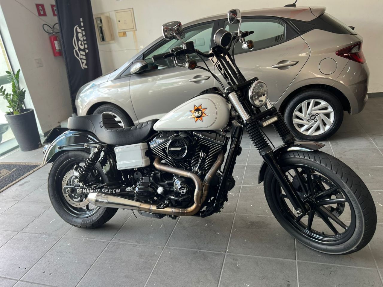 DYNA SUPER GLIDE CUSTOM
