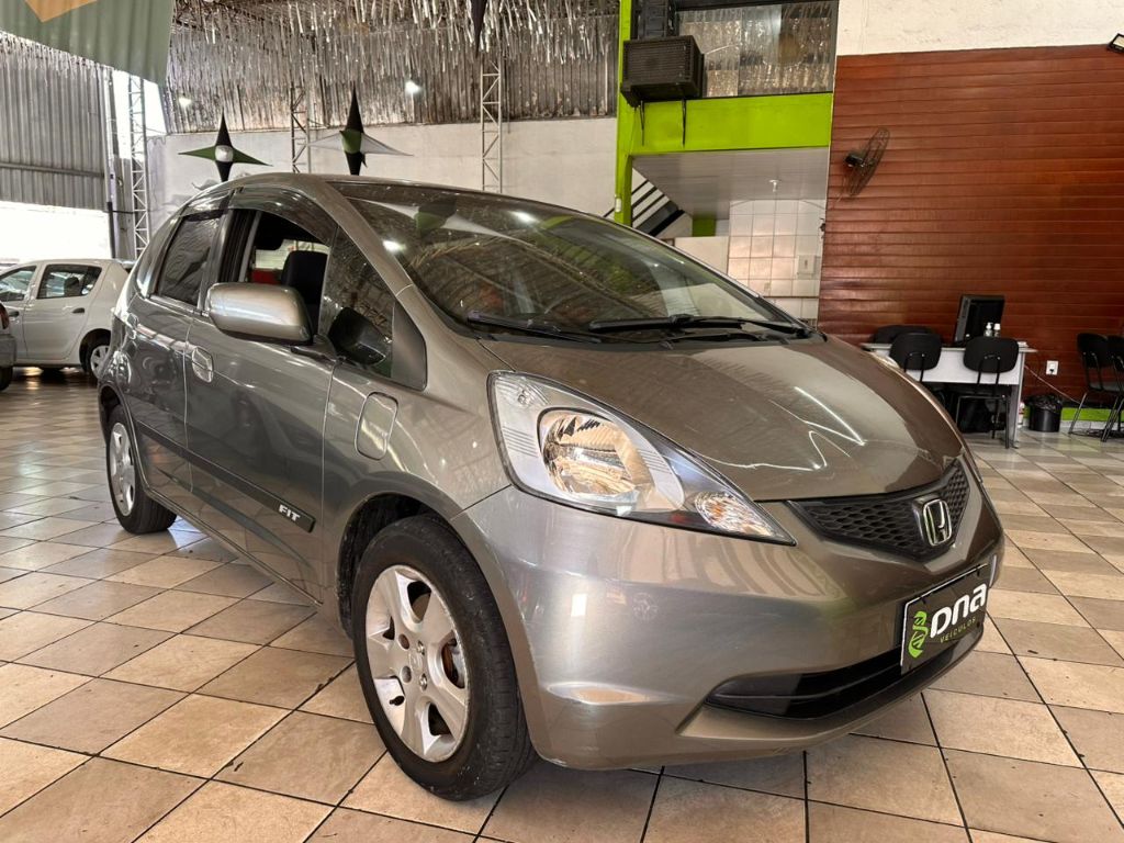 Fit LX 1.4/ 1.4 Flex 8V/16V 5p Mec.