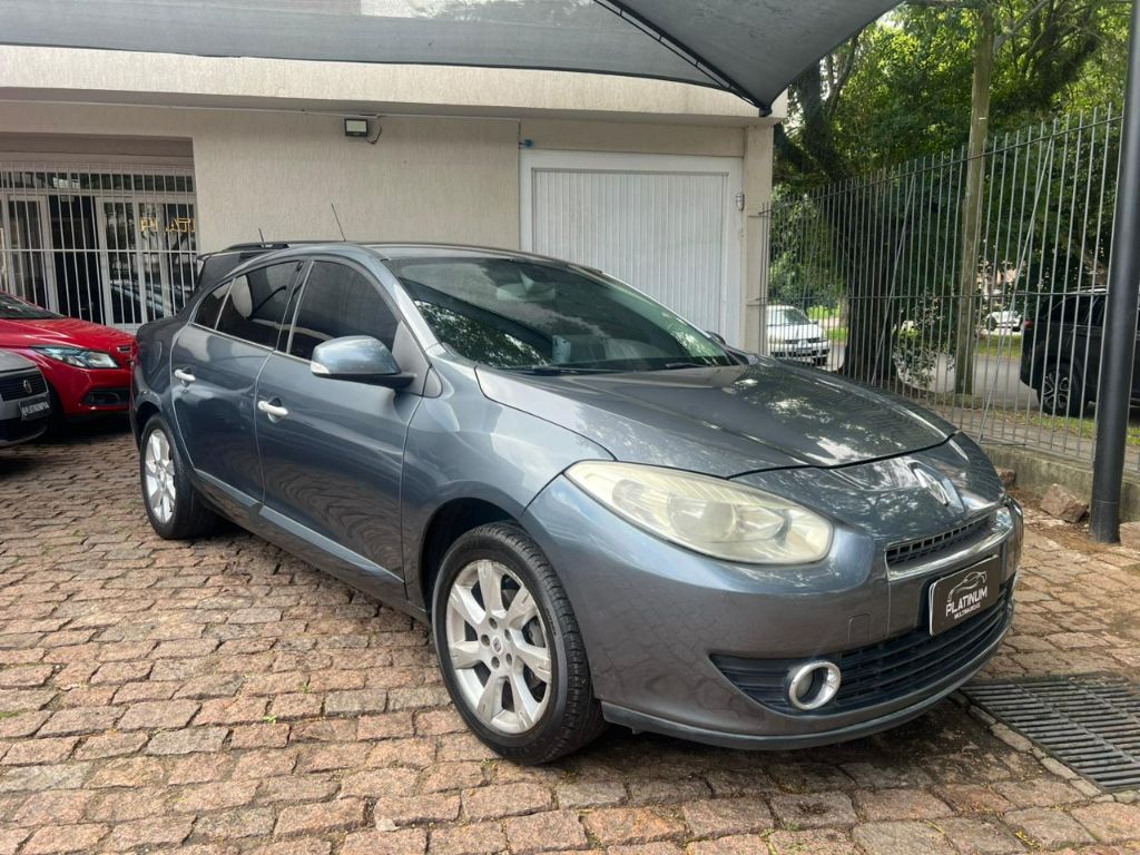 FLUENCE Sedan Privilege 2.0 16V FLEX Aut