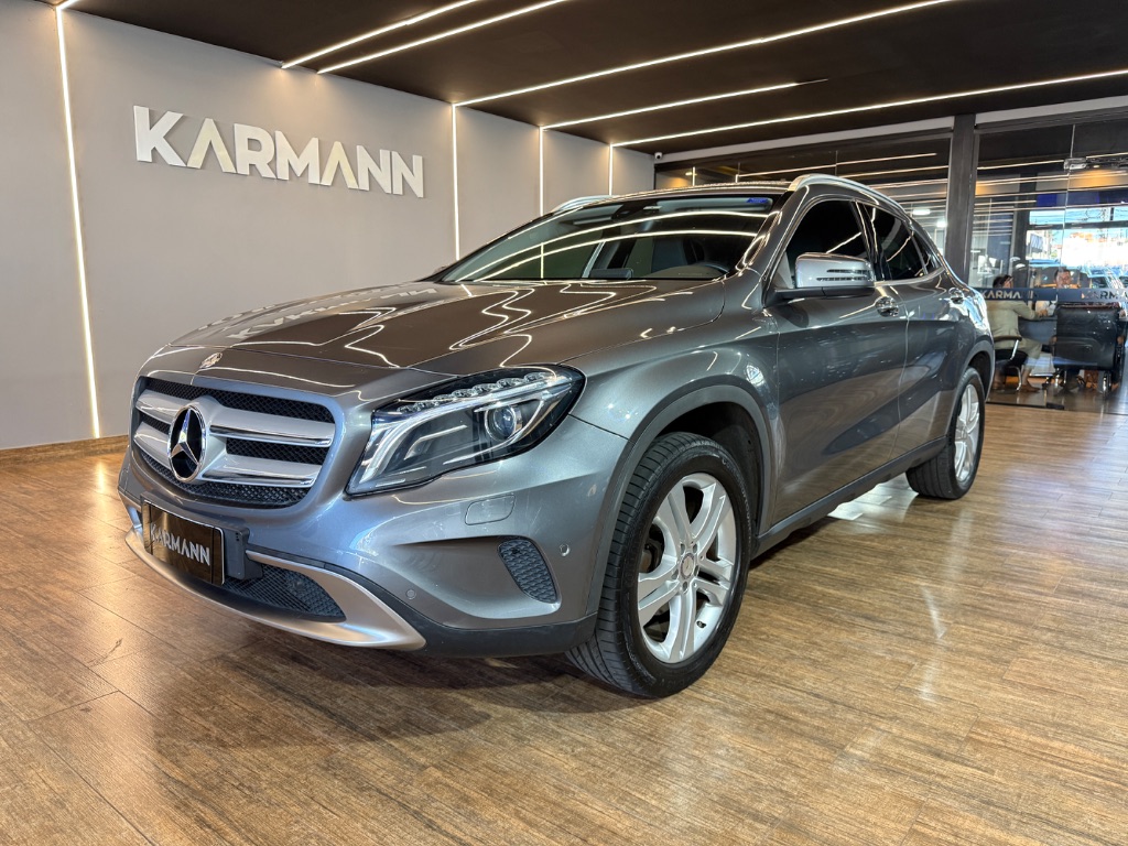 GLA 200 Advance 1.6/1.6 TB 16V Flex Aut.