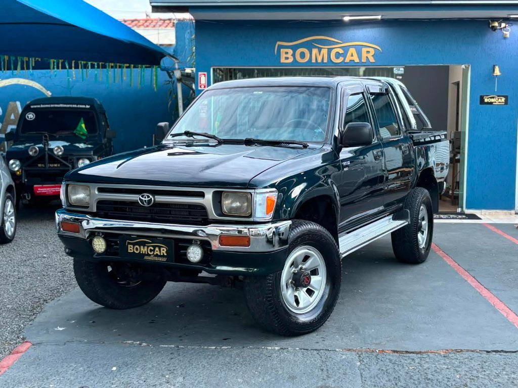 Hilux CD DLX 4x4 2.8 Diesel