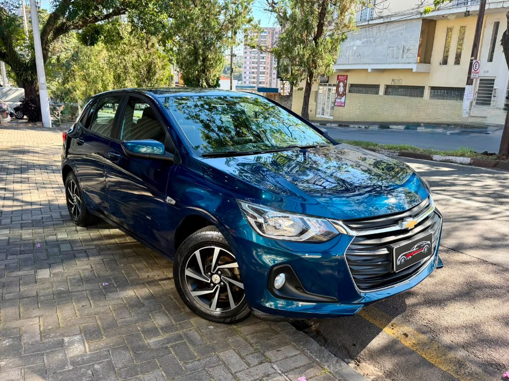 ONIX HATCH LT 1.0 12V Flex 5p Mec.