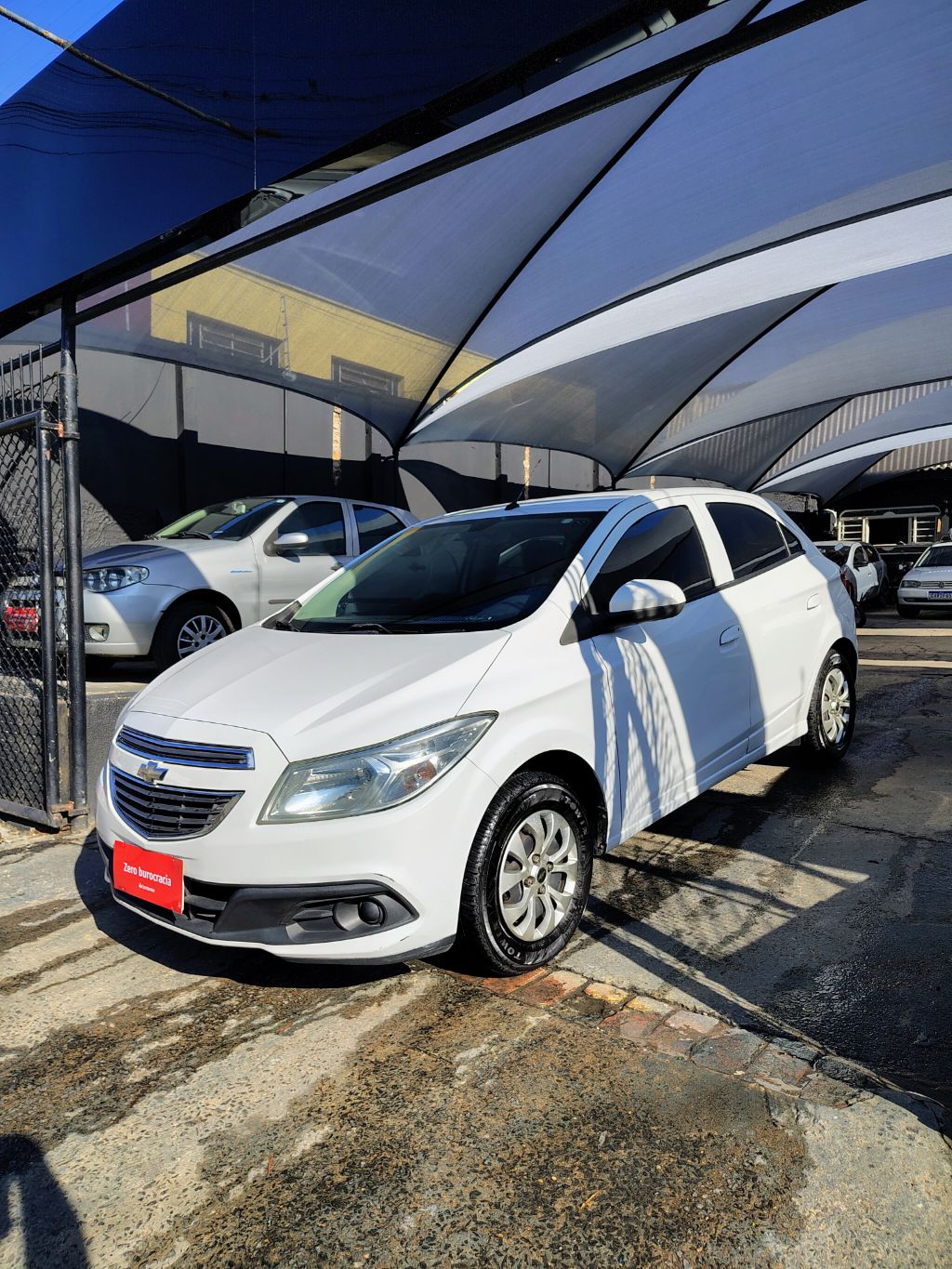 ONIX HATCH LT 1.0 8V FlexPower 5p Mec.