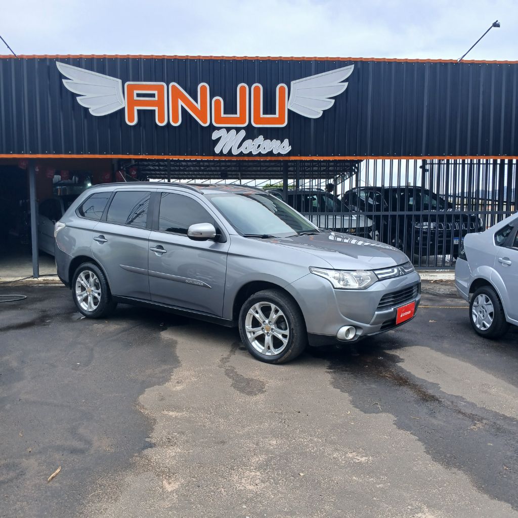 OUTLANDER 2.0 16V 160cv Aut.
