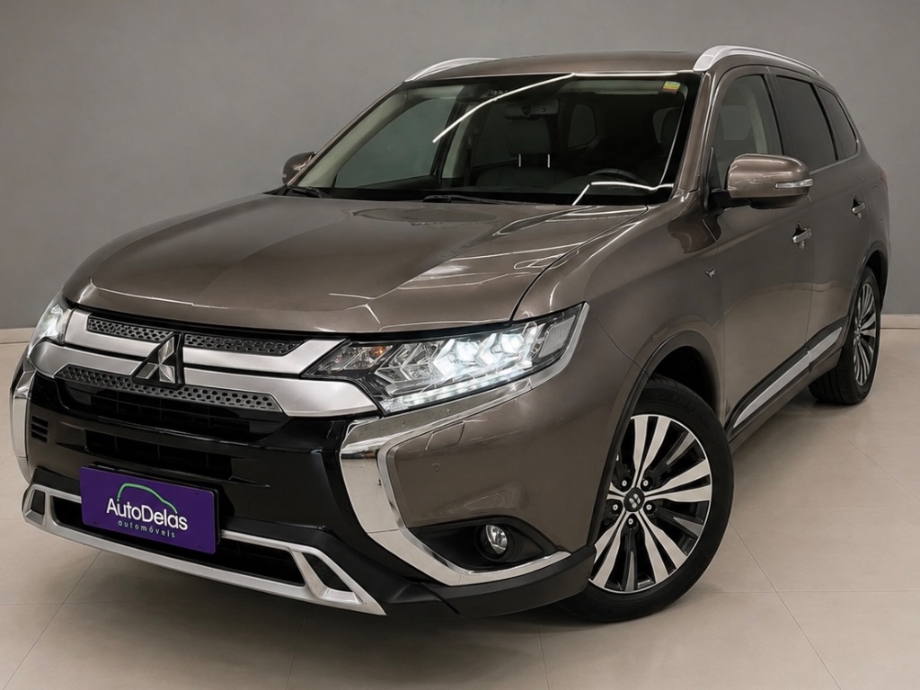 OUTLANDER HPE-S 3.0 V6 4x4 5p Aut.