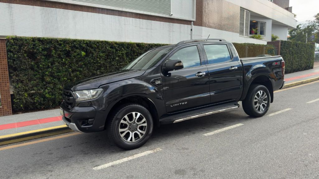 Ranger Limited 3.2 4x4 CD Diesel Aut.