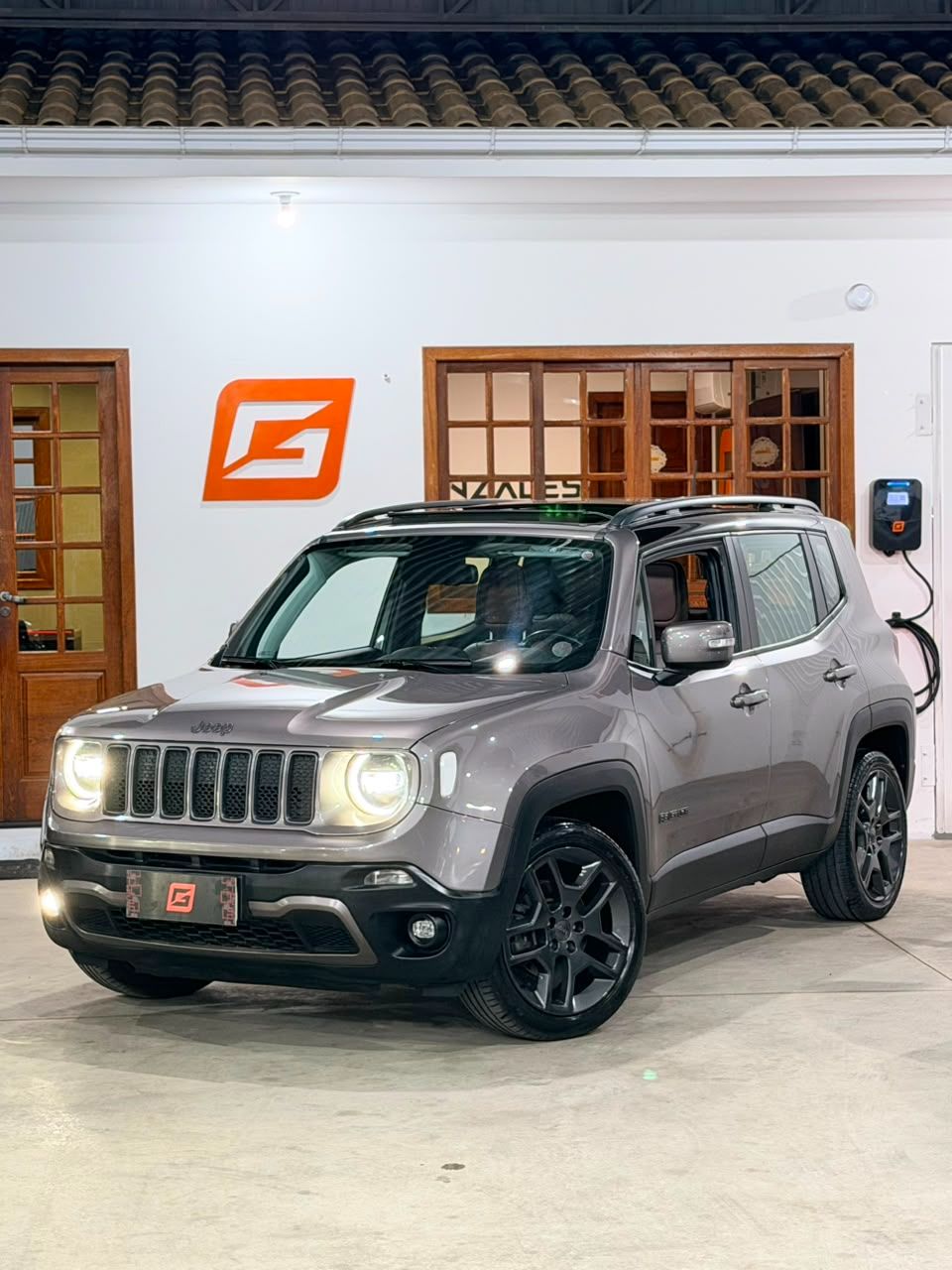 Renegade Limited 1.8 Flex Aut. Teto Solar 70.000 km 
