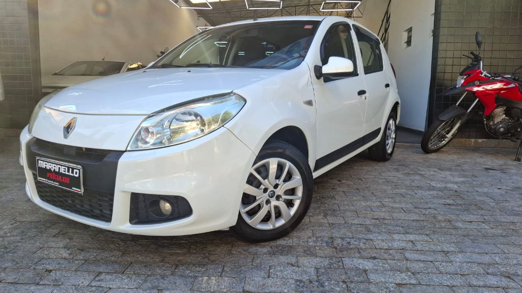 SANDERO Expression Hi-Flex 1.6 8V 5p
