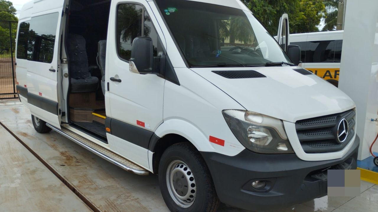 SPRINTER CDI 415 ANO 2019 LUXO CURTA JM COD.161