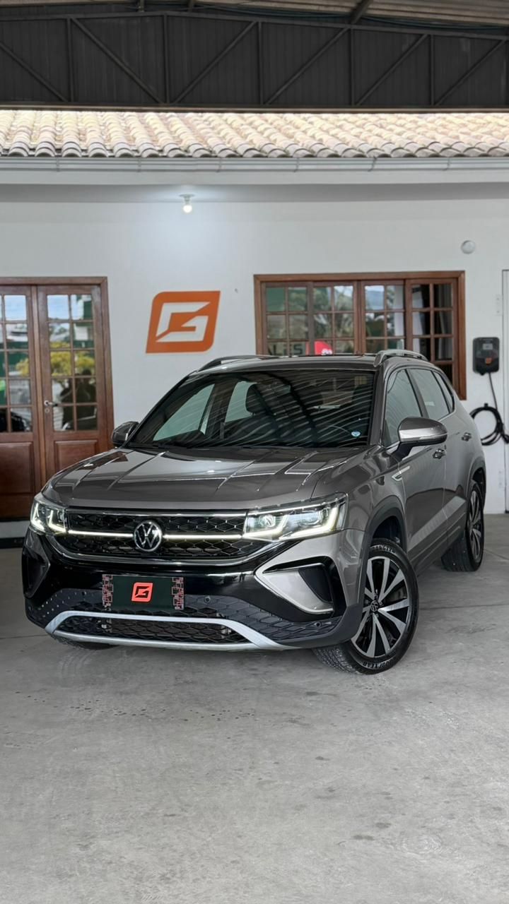 TAOS Highline 1.4 250 TSI Flex 2022 Teto Solar 75.000 km