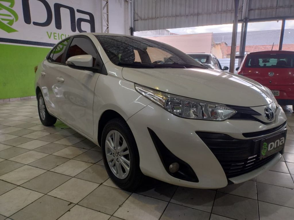 YARIS XS Sedan 1.5 Flex 16V 4p Aut.