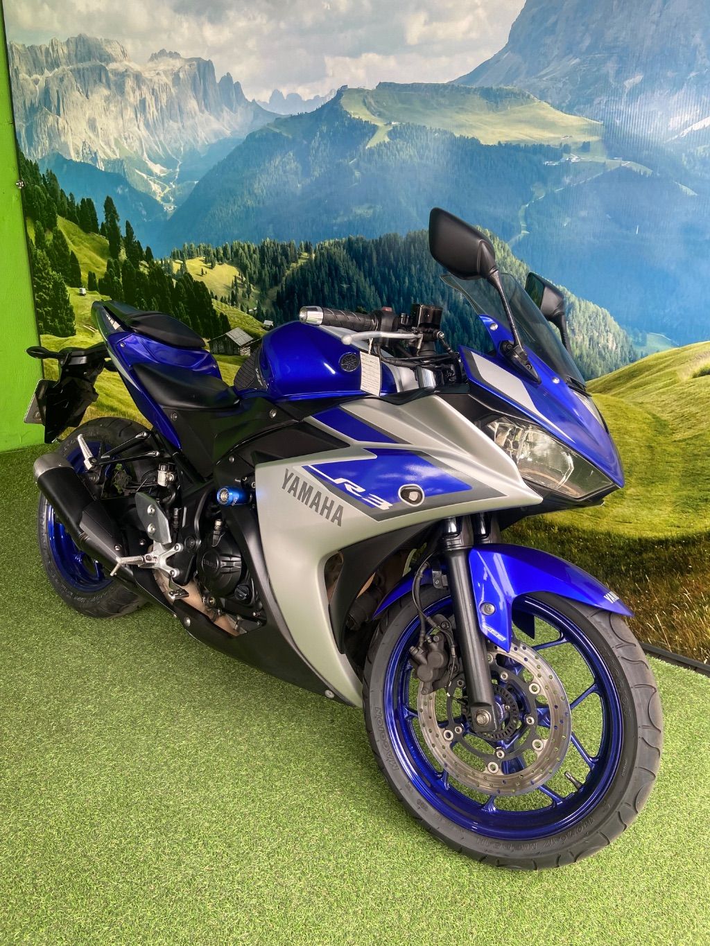 YZF R-3 321/ABS