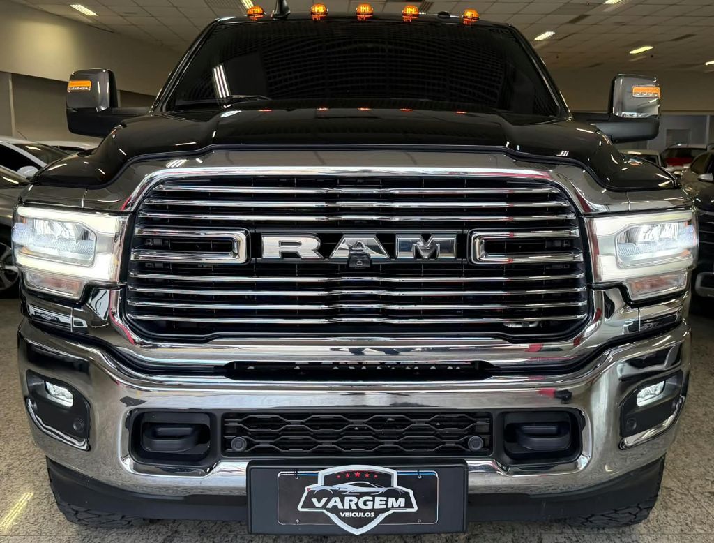 2500 LARAMIE  6.7 TDI  CD 4x4 Diesel