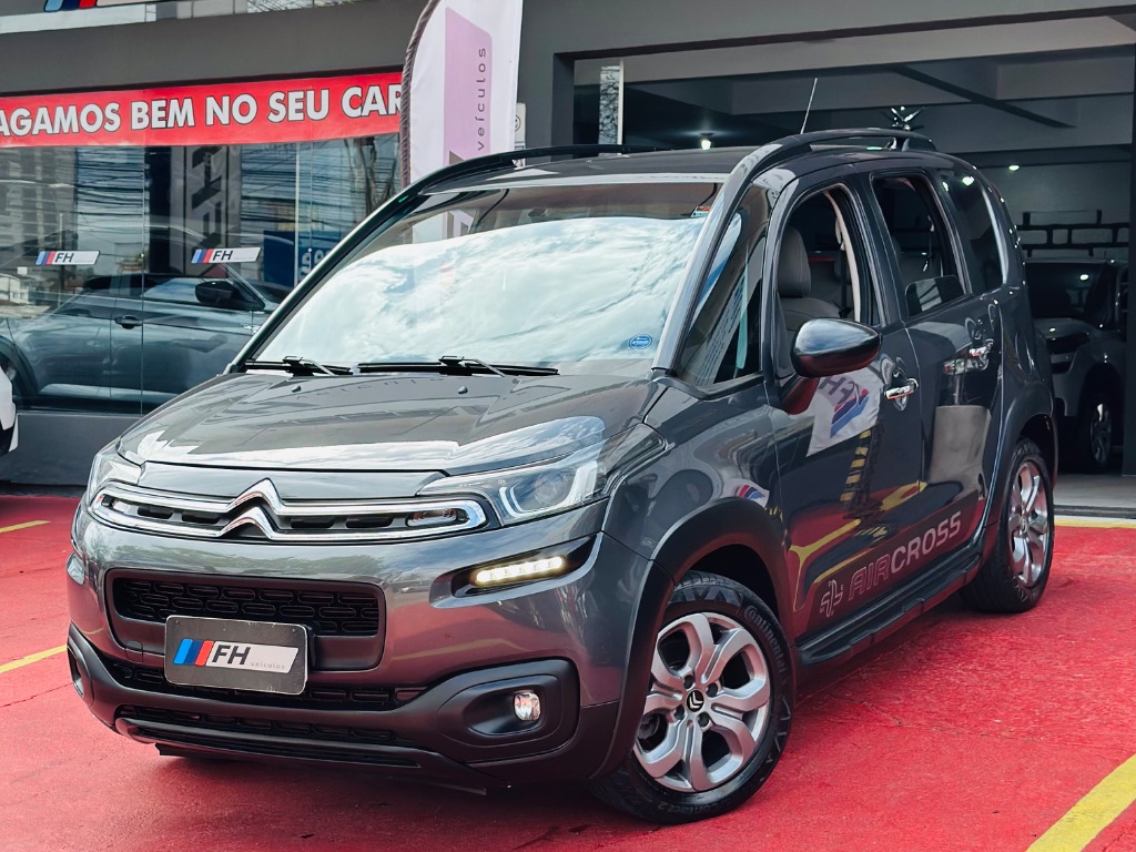 AIRCROSS Live 1.6 TOP Autom.