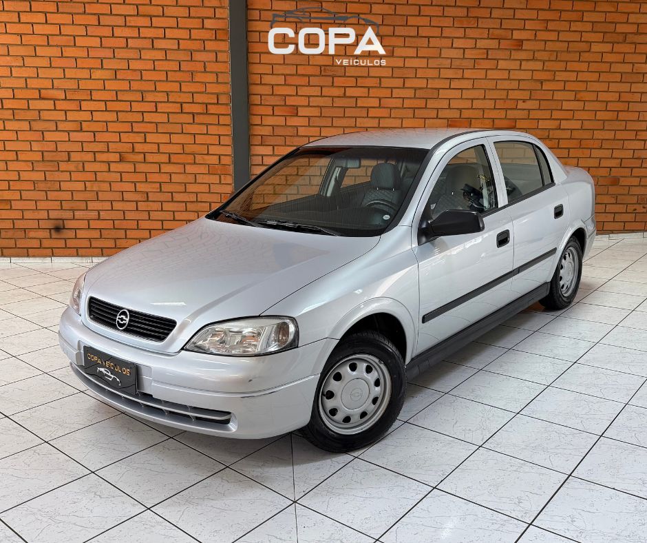 Astra GL 1.8 MPFI 3p