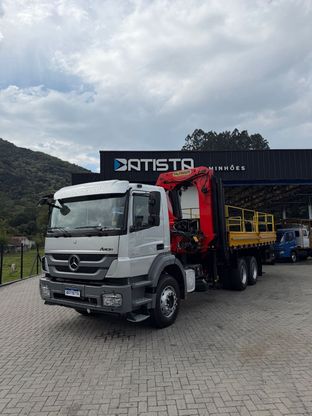 Axor 3131 6x4 2p (diesel)(E5)