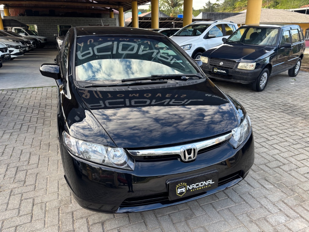 Civic Sedan LXS 1.8/1.8 Flex 16V Aut. 4p